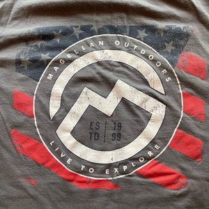 USA Magellan tee size medium